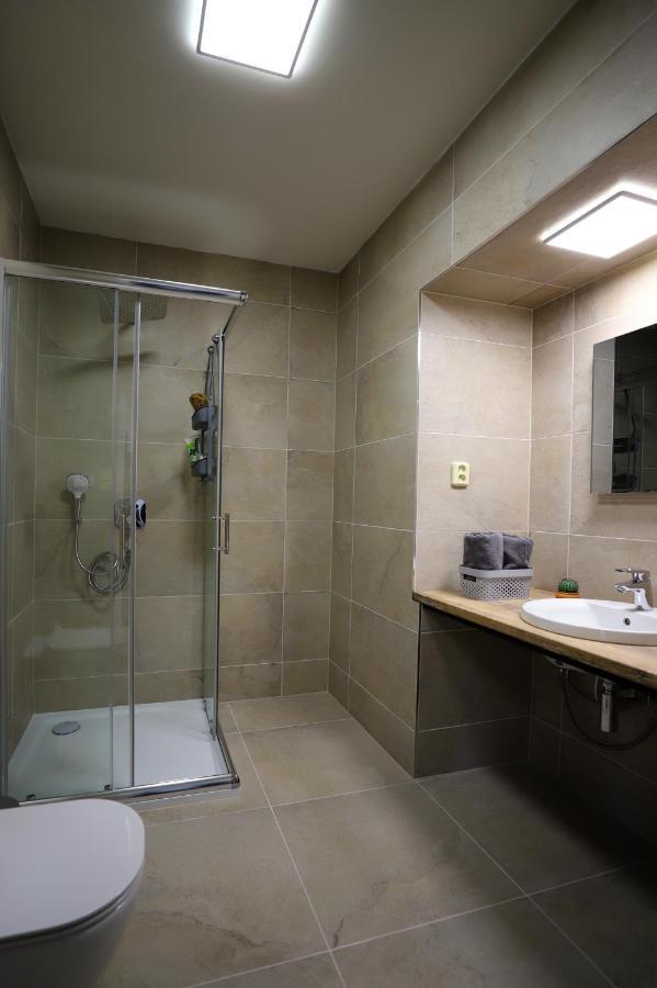 Apartmany Felsenburg Stare Splavy Doksy  Extérieur photo
