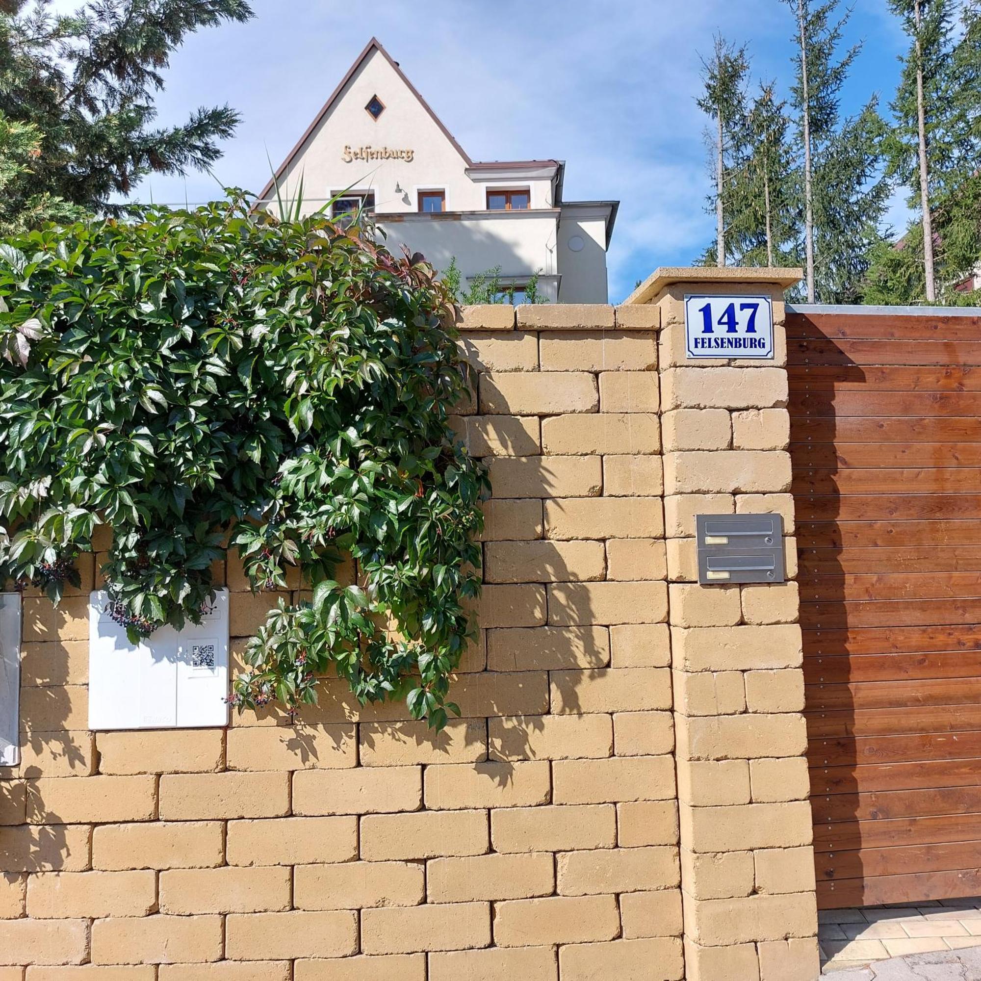 Apartmany Felsenburg Stare Splavy Doksy  Extérieur photo